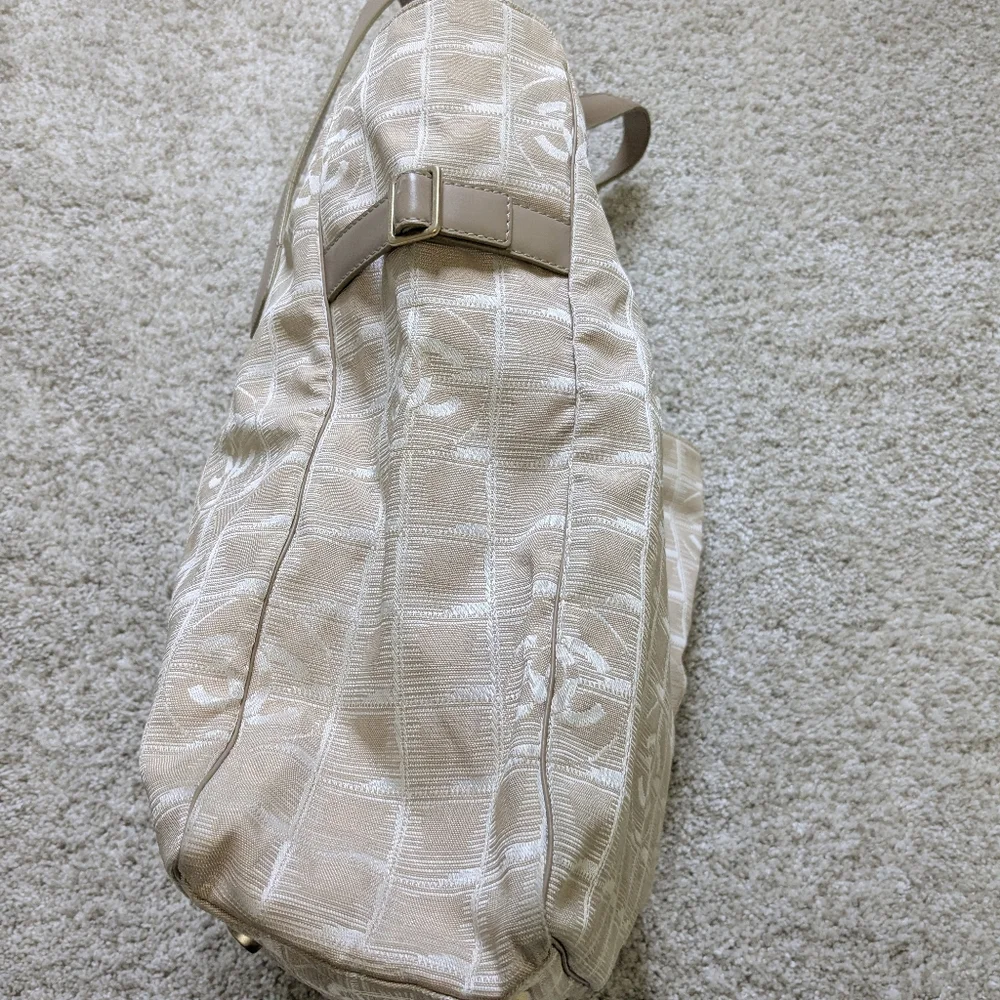 Chanel Travel Ligne Tote Medium Authenticated